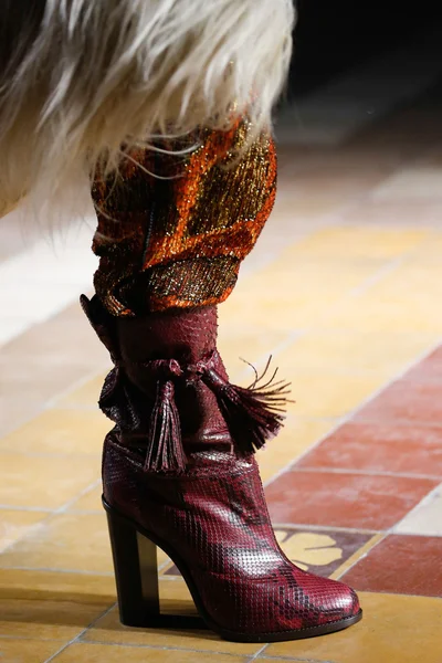 Look 69